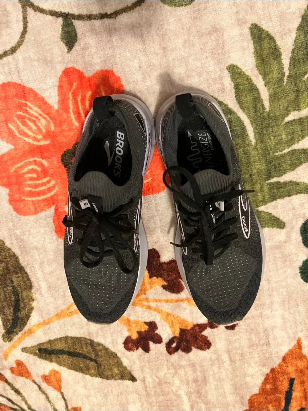 Brooks Black and Gray Knit Running Sneakers - Picture 1 of 6